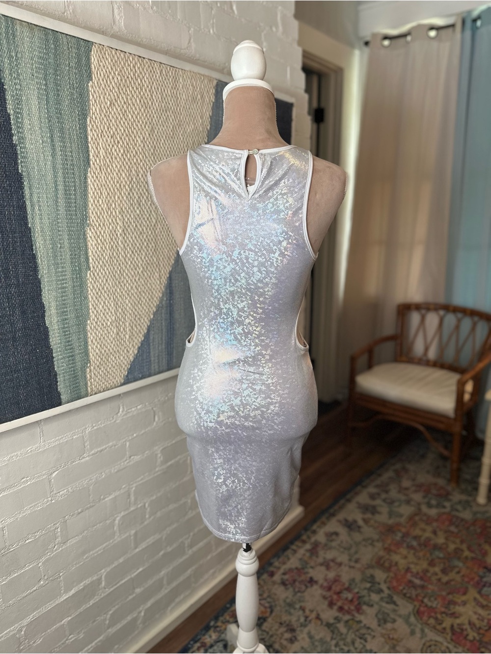 NWT Forever 21 Cut Out White Shimmer Bodycon Dress - Picture 9 of 12